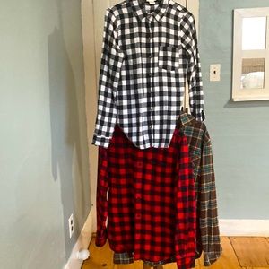 Flannel Shirts. Selling all 3 in 1 bundle so only 1 shipping cost.